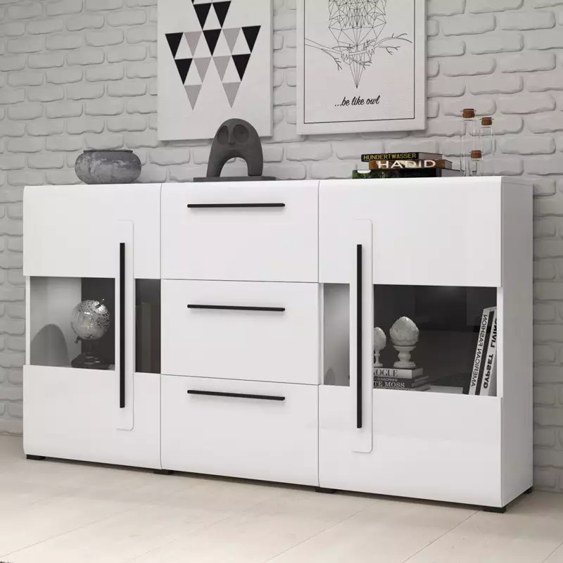 "sideboard"