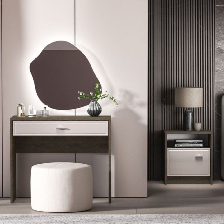 dressing table