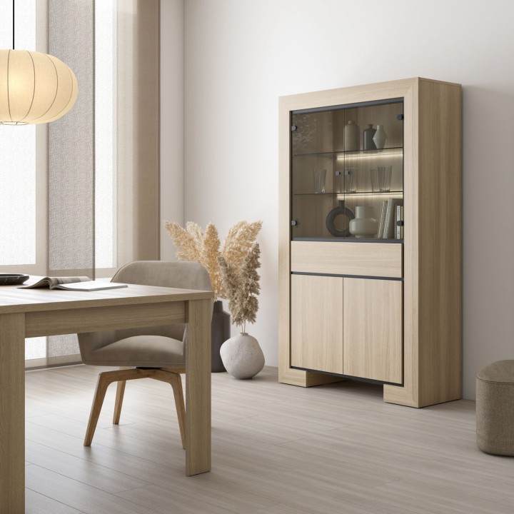 CUBA II Display Cabinet | Scandinavian Oak Display Unit