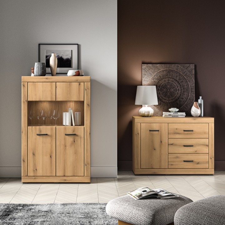 Traditional Oak Small Display Cabinet 144cm | J&B Furniture