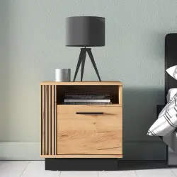 Urso Bedside Table in Oak