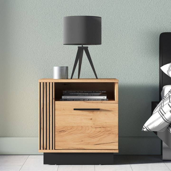 Urso Bedside Table – Elegant Gold Craft Oak & Black Design