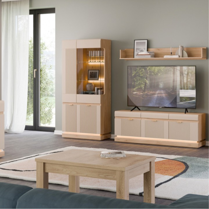 Modern Oak Wall Shelf for Living Rooms | Ireland