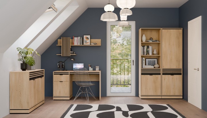 FERRO Wall Shelf in Oak & Black | Modern Decorative Shelf