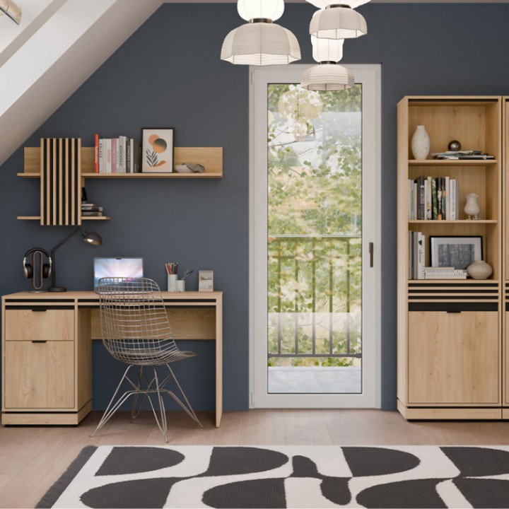 FERRO Wall Shelf in Oak & Black | Modern Decorative Shelf
