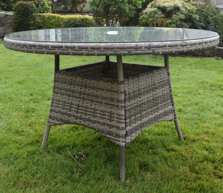 garde furniture  dining set