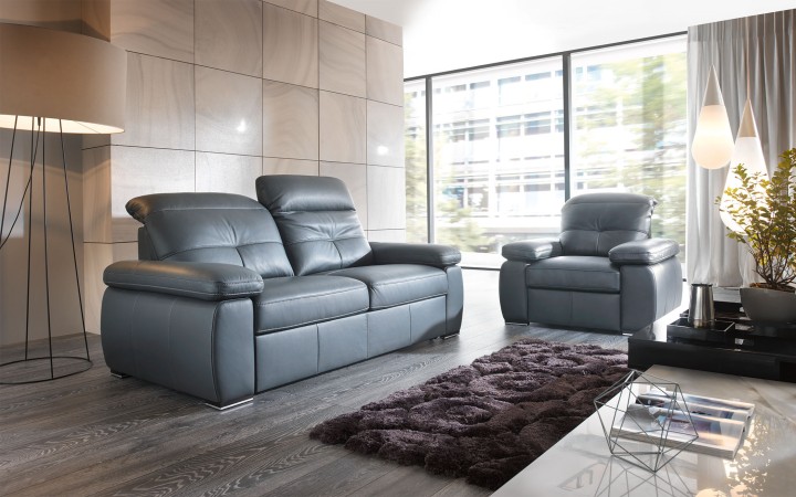 Armchair in Real Leather