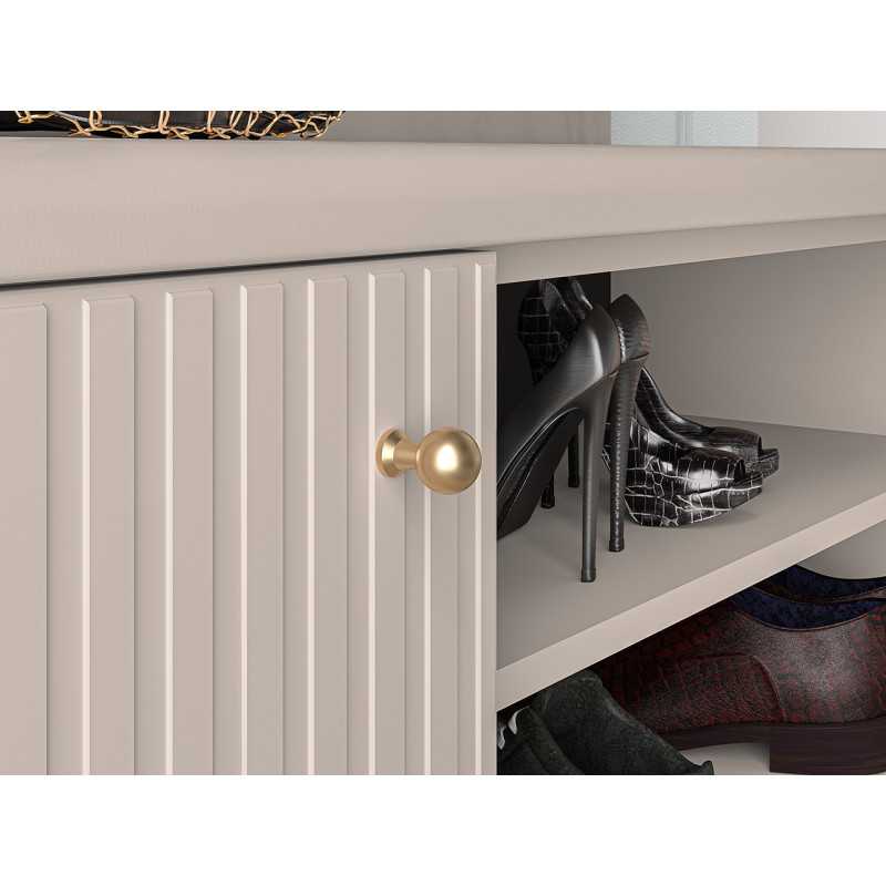 shoes rack