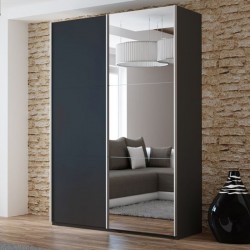 "sliding wardrobe"